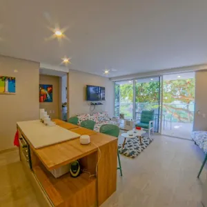 Confortable De Lujo! En Americas, Cielo Mar, Morros , Cartagena Colombia